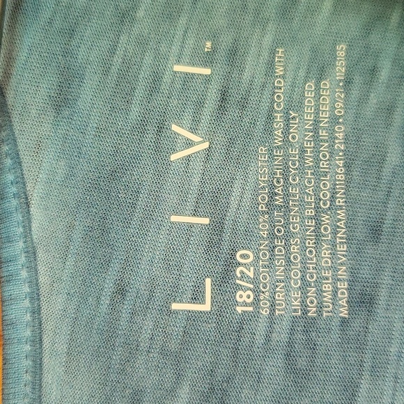 NWOT LIVI slightly distressed in the seams long sleeve tee - Picture 5 of 5